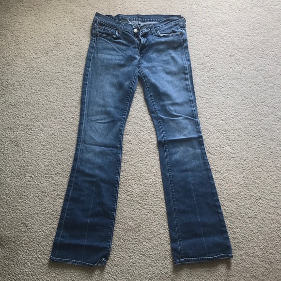 Denim - Seven Jeans boot cut size 28